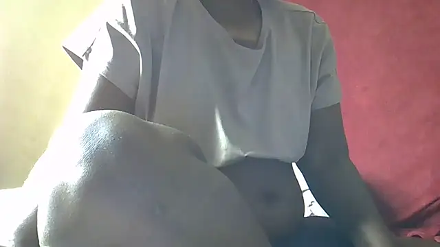 LowKeyWild  online show from 04/13/26, 07:07