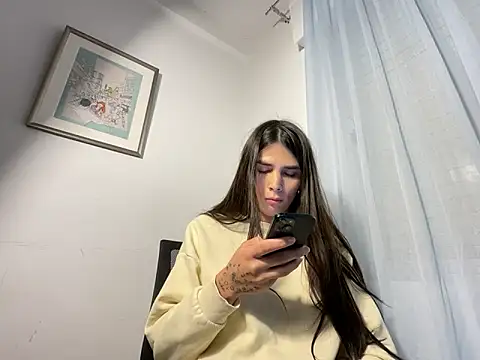 Snapshot of Lily_WellGifted chatting on 03/22/26, 07:04 Lily WellGifted online show from 03/22/26, 07:04