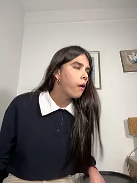 Snapshot of Lily_WellGifted chatting on 02/14/26, 02:17 Lily WellGifted online show from 02/14/26, 02:17