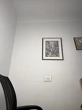 Snapshot of Lily_WellGifted chatting on 02/11/26, 01:44 Lily WellGifted online show from 02/11/26, 01:44