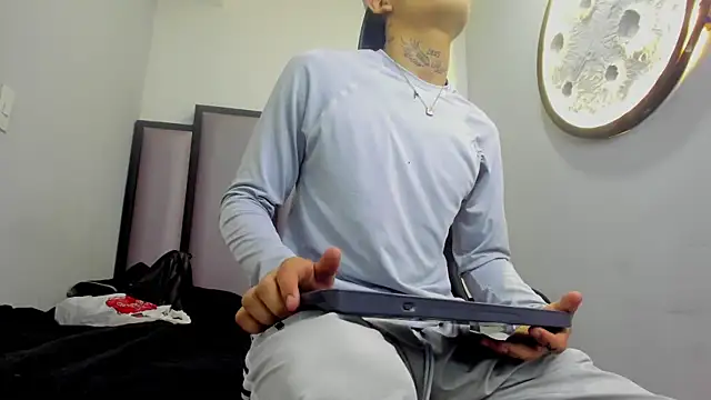 Dogan Renzo0 online show from 02/26/26, 11:43