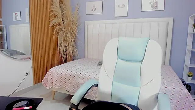 helen jonesx online show from 02/25/26, 12:27