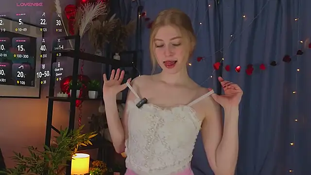 LanaRoxxy online show from 03/08/26, 11:24