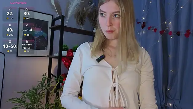 LanaRoxxy online show from 03/11/26, 12:32