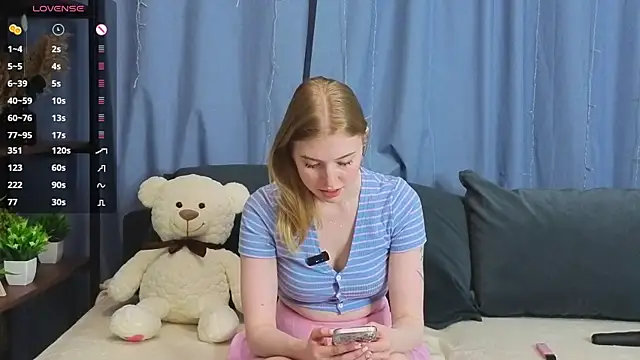 LanaRoxxy online show from 03/19/26, 12:38