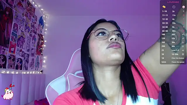 Danna Soffia online show from 05/06/26, 01:20
