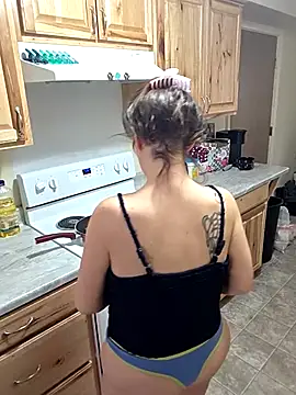 Ashlovescannabis online show from 02/25/26, 02:50