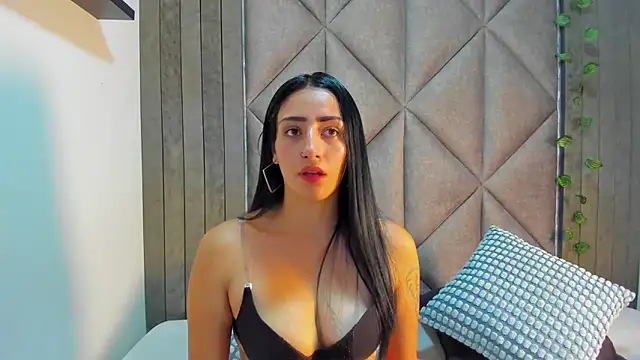 Snapshot of AmmyRouse__ chatting on 03/01/26, 11:54 AmmyRouse online show from 03/01/26, 11:54