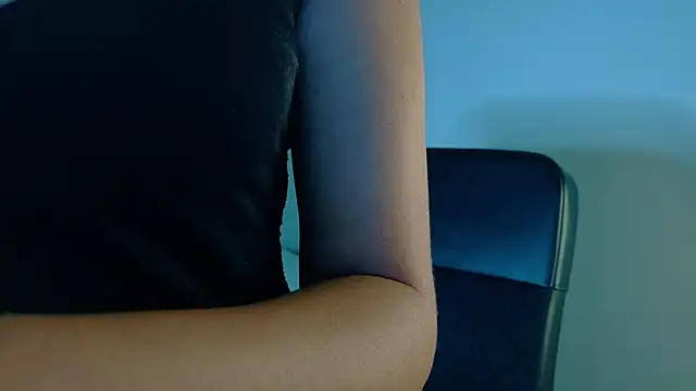 AmmyRouse   online show from 03/13/26, 11:37