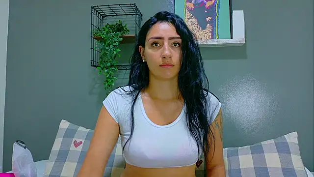 AmmyRouse   online show from 04/15/26, 09:26