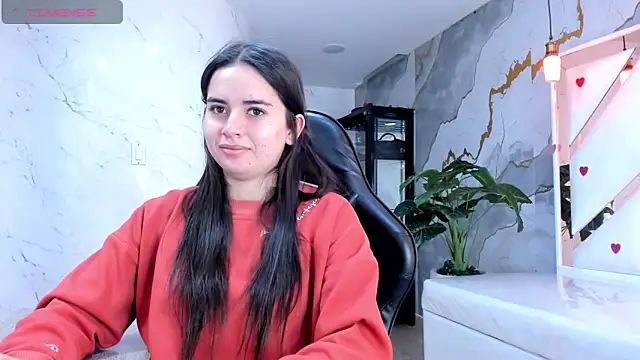 Qetsyah tf online show from 03/11/26, 01:38