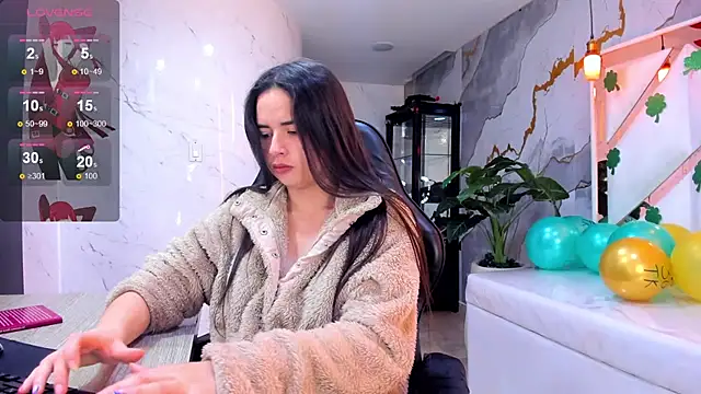 Qetsyah tf online show from 03/21/26, 12:53