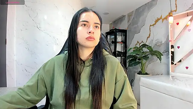 Snapshot of Qetsyah_tf chatting on 02/21/26, 12:51 Qetsyah tf online show from 02/21/26, 12:51