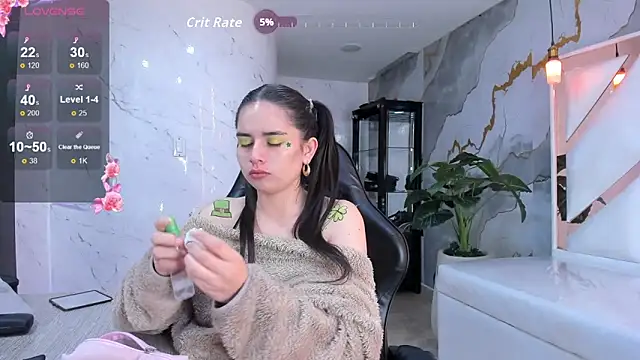 Qetsyah tf online show from 03/17/26, 02:31