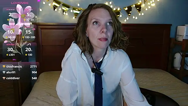 Daisy Lovely online show from 05/28/26, 04:20