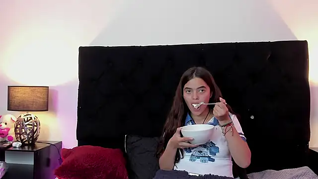 queen missy online show from 04/16/26, 08:20