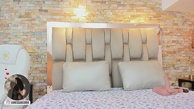 kendall grace online show from 04/07/26, 11:34