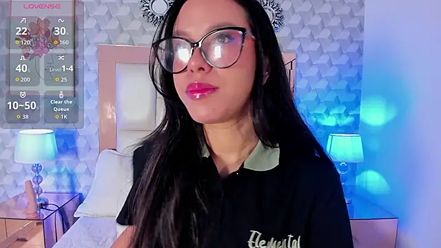 Snapshot of Rose_Allure chatting on 02/25/26, 11:21 Rose Allure online show from 02/25/26, 11:21