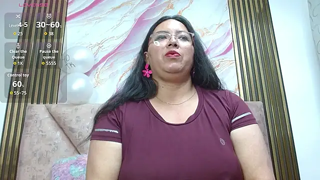 Snapshot of violeMurray chatting on 03/02/26, 11:39 violeMurray online show from 03/02/26, 11:39