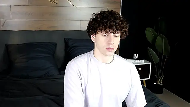 TylerGibson online show from 02/04/26, 03:34