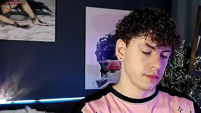 Snapshot of TylerGibson chatting on 06/28/26, 04:19 TylerGibson online show from 06/28/26, 04:19