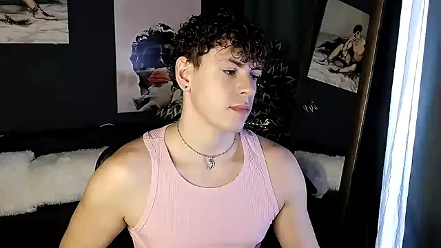 Snapshot of TylerGibson chatting on 07/03/26, 10:11 TylerGibson online show from 07/03/26, 10:11