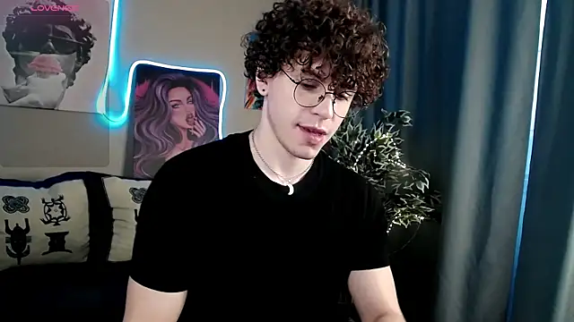 TylerGibson online show from 04/10/26, 04:30