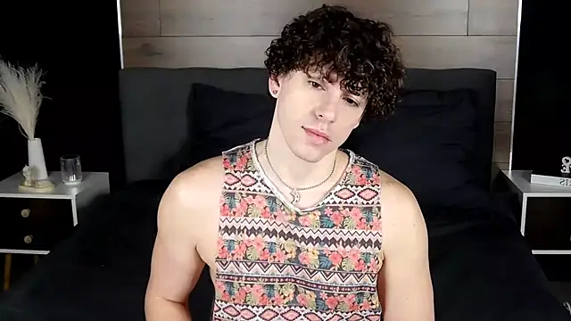 TylerGibson online show from 02/09/26, 04:21