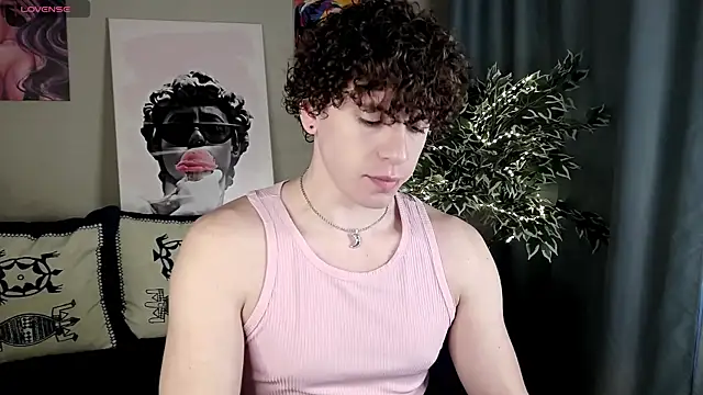 TylerGibson online show from 04/18/26, 03:20