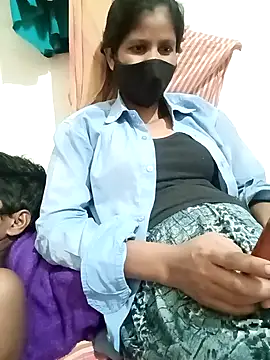 Prajakta123 online show from 04/04/26, 05:19