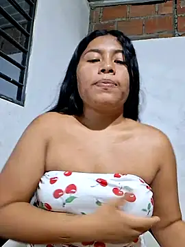 Sweet-Dirty-Storm online show from 07/05/26, 04:30