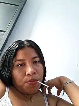 Sweet-Dirty-Storm online show from 03/18/26, 07:37