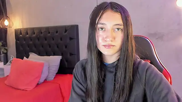 isabella nowa online show from 04/09/26, 11:38