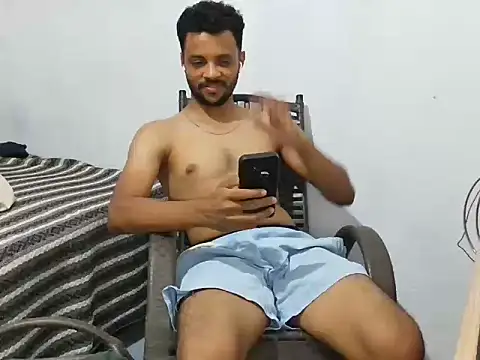 Snapshot of Eton- chatting on 07/05/26, 04:19 Eton- online show from 07/05/26, 04:19