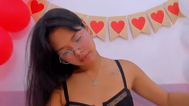 victoriavelasquez  online show from 02/21/26, 02:52