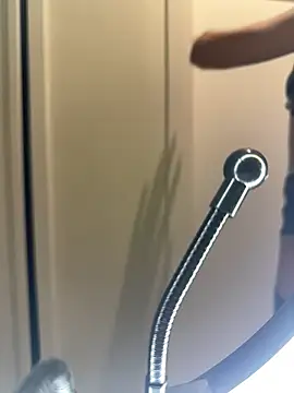 Snapshot of TrueloverGR chatting on 02/11/26, 12:10 TrueloverGR online show from 02/11/26, 12:10