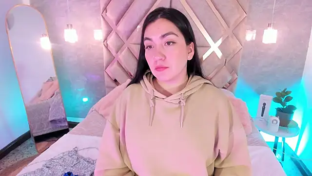 KathiaJenner online show from 02/19/26, 12:02