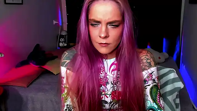 Snapshot of cherrie_sherry chatting on 03/01/26, 09:04 cherrie sherry online show from 03/01/26, 09:04