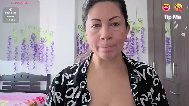 xxxMilexxx online show from 04/12/26, 11:46