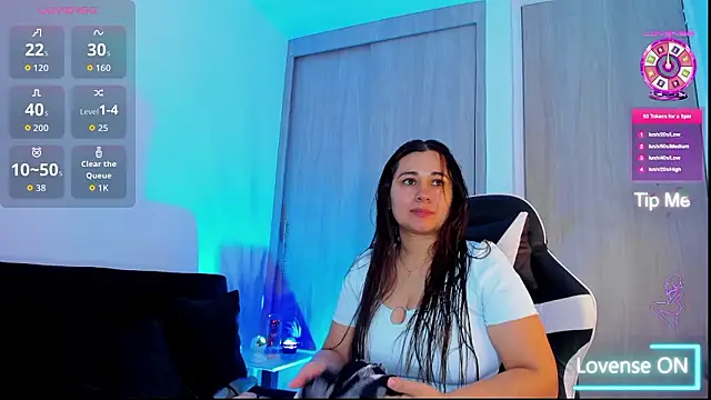 saray mendozaa online show from 02/03/26, 10:04