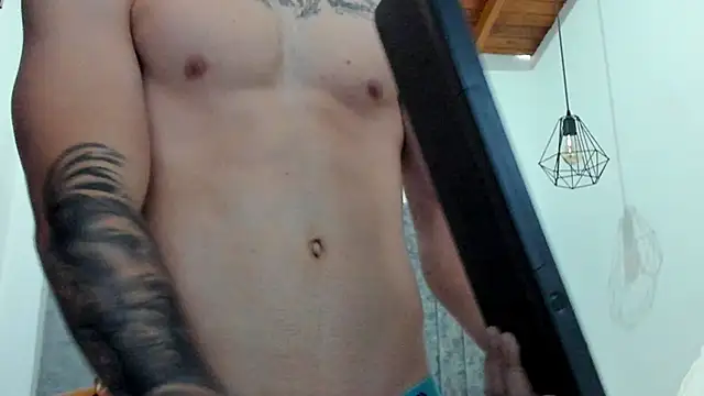 Snapshot of Calvin_Hunter chatting on 02/07/26, 04:04 Calvin Hunter online show from 02/07/26, 04:04