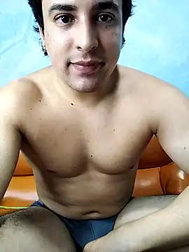 Snapshot of AxelWhitte chatting on 02/20/26, 06:10 AxelWhitte online show from 02/20/26, 06:10