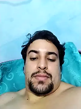 Snapshot of AxelWhitte chatting on 02/18/26, 06:59 AxelWhitte online show from 02/18/26, 06:59