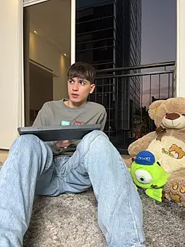 Naim TheKing online show from 03/15/26, 11:23