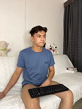 Caydensmit online show from 02/19/26, 07:22