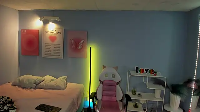 naomi campell online show from 04/03/26, 12:44