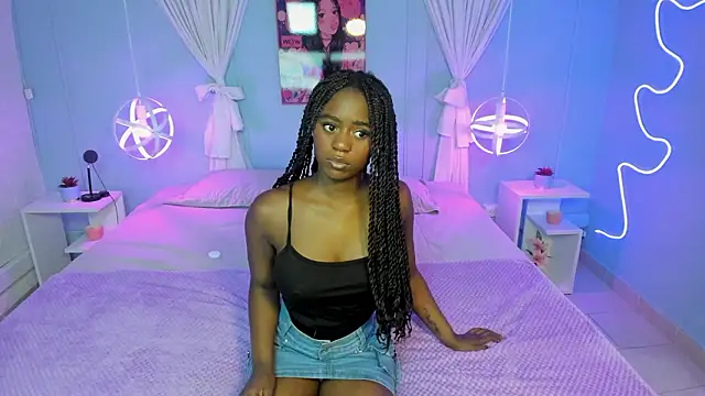 naomi campell online show from 03/01/26, 05:35