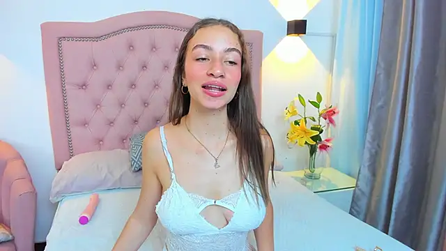 Chloekey online show from 03/04/26, 08:05