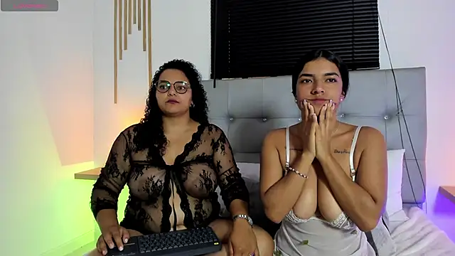 Snapshot of _kimmygrey chatting on 03/03/26, 07:32 kimmygrey online show from 03/03/26, 07:32