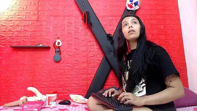 juliette18rose online show from 02/16/26, 08:07